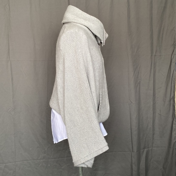 Relativity sweater - Picture 3 of 6